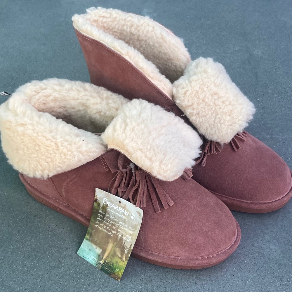Bearpaw Suede Fringe Boots Womens 10 Wide Pink New